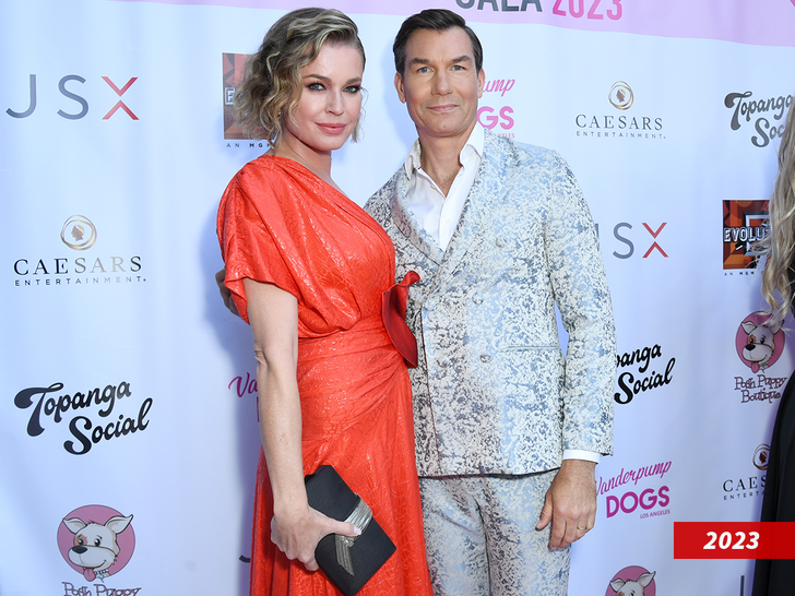 Jerry O'Connell and Rebecca Romijn 2023