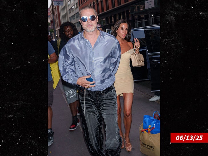 Brad Pitt Ines de Ramon Sub Getty Swipe