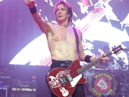 0831-Rick-Springfield-Performance-Pics-PRIMARY