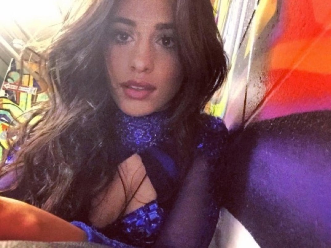 1219_Camila_Cabello_sexy_instagram06
