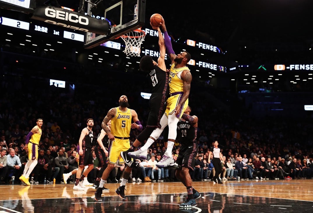 LeBron James Lakers Photos -18