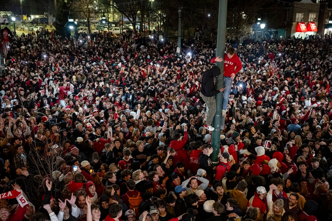 Hoosier Fans Party Time 4