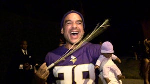 Adrian Peterson Costume Hits Los Angeles ... It Was Only a Matter of Time