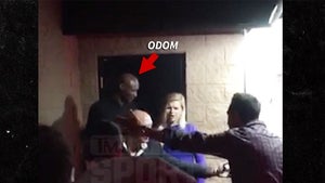 Lamar Odom Denied at San Fernando Valley Strip Club (VIDEO)