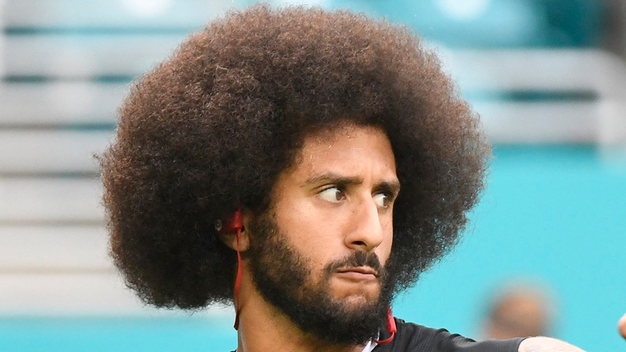 Colin Kaepernick Arrives to New Workout Location in Atlanta