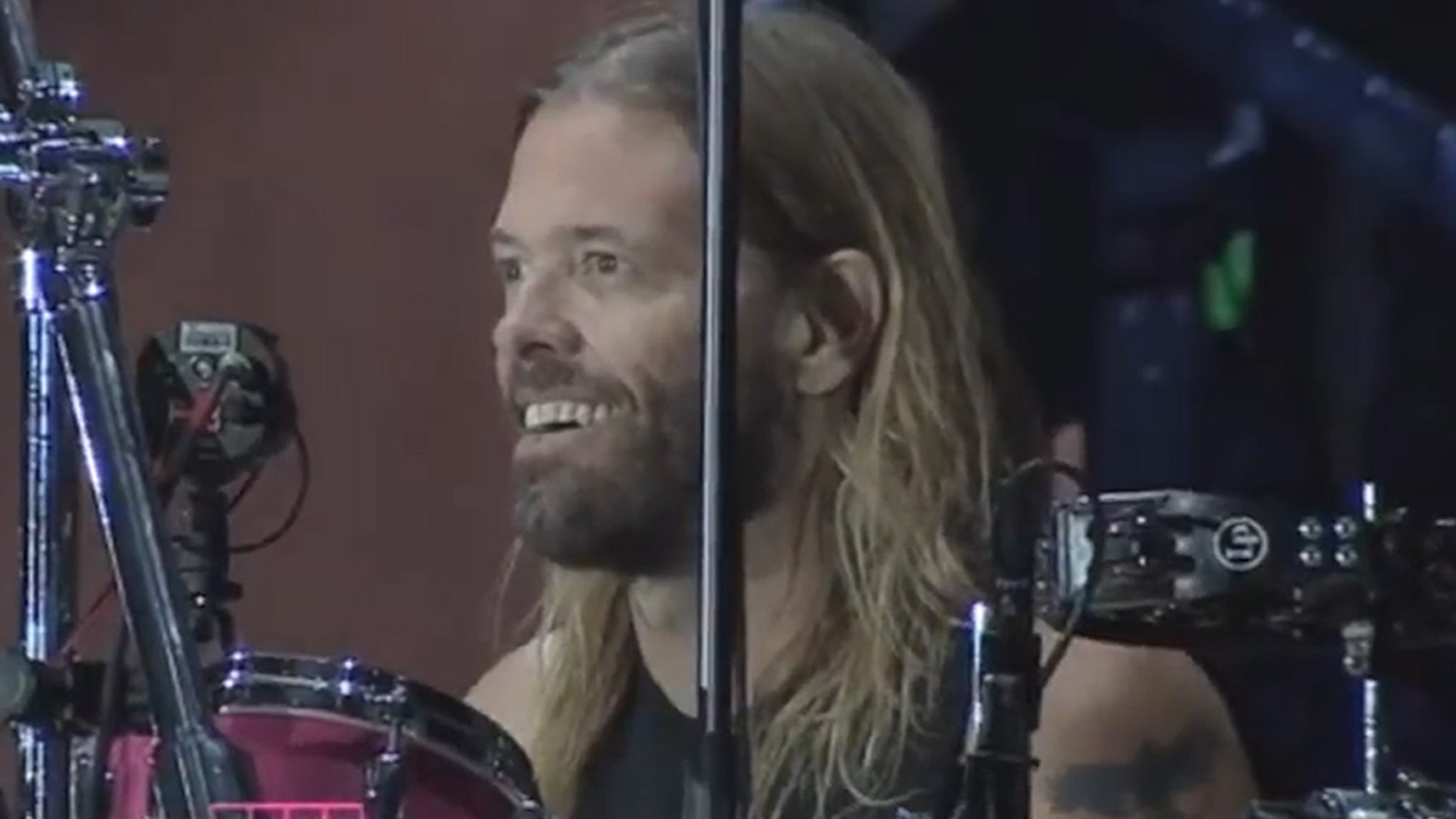 Foo Fighters' Taylor Hawkins Introduced at Lollapalooza by Dave Grohl in Last Vi..