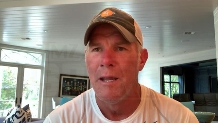 Brett Favre Expecting Drop-Off For Davante Adams After Leaving Aaron Rodgers.jpg
