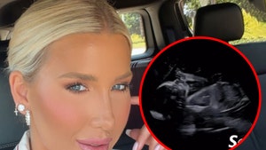 Savannah-Chrisley-ig-2
