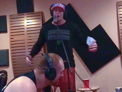 040617_gronk_freestyle_primary