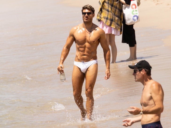 0522-chris-appleton shirtles-cannes-photos-photos-primary-3