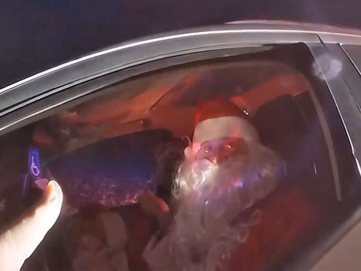 122525_santa_ohio_police_pulled_over