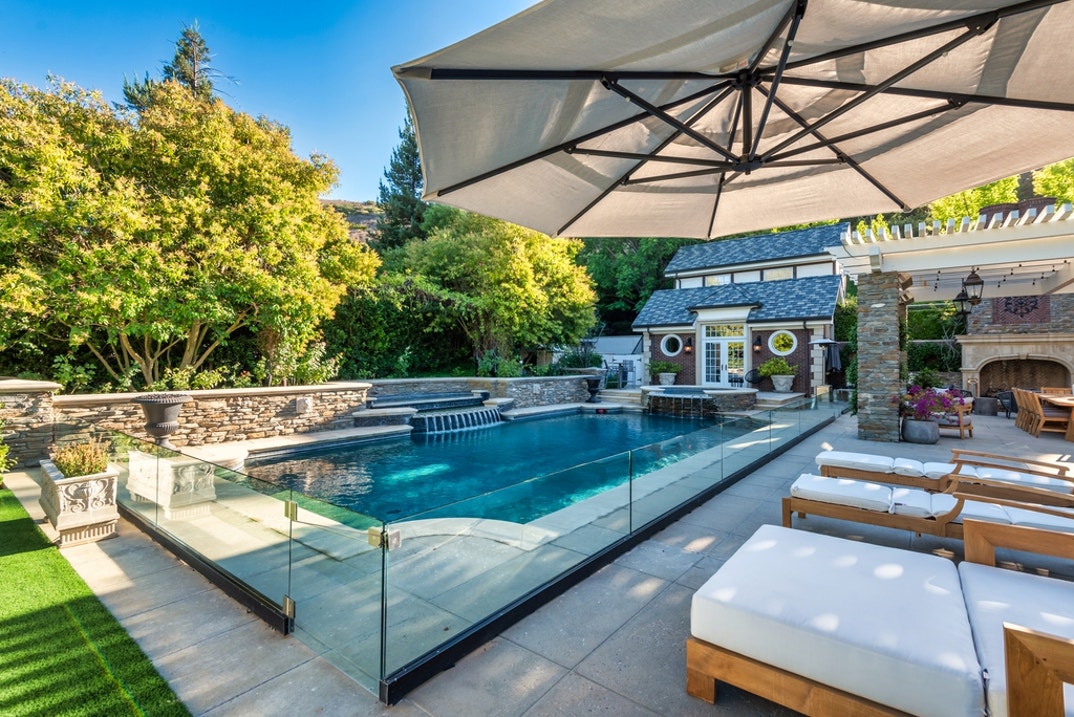 The Miz Westlake Village Home photos 73