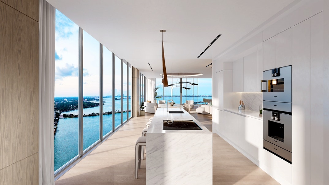 Poo Bear Miami House 8