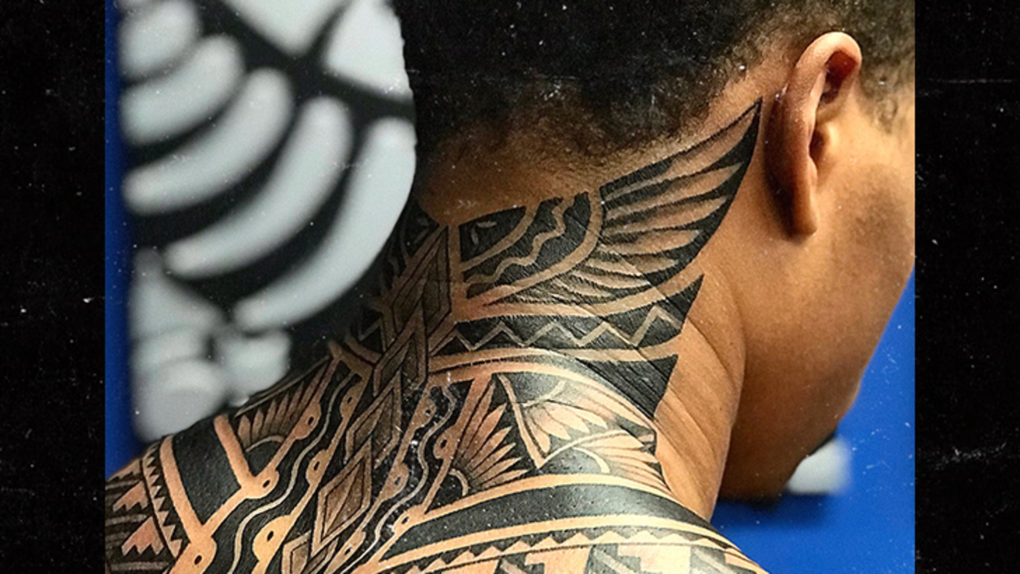 NFL football player comes to Orland for tattoos | Glenn County Transcript |  appeal-democrat.com