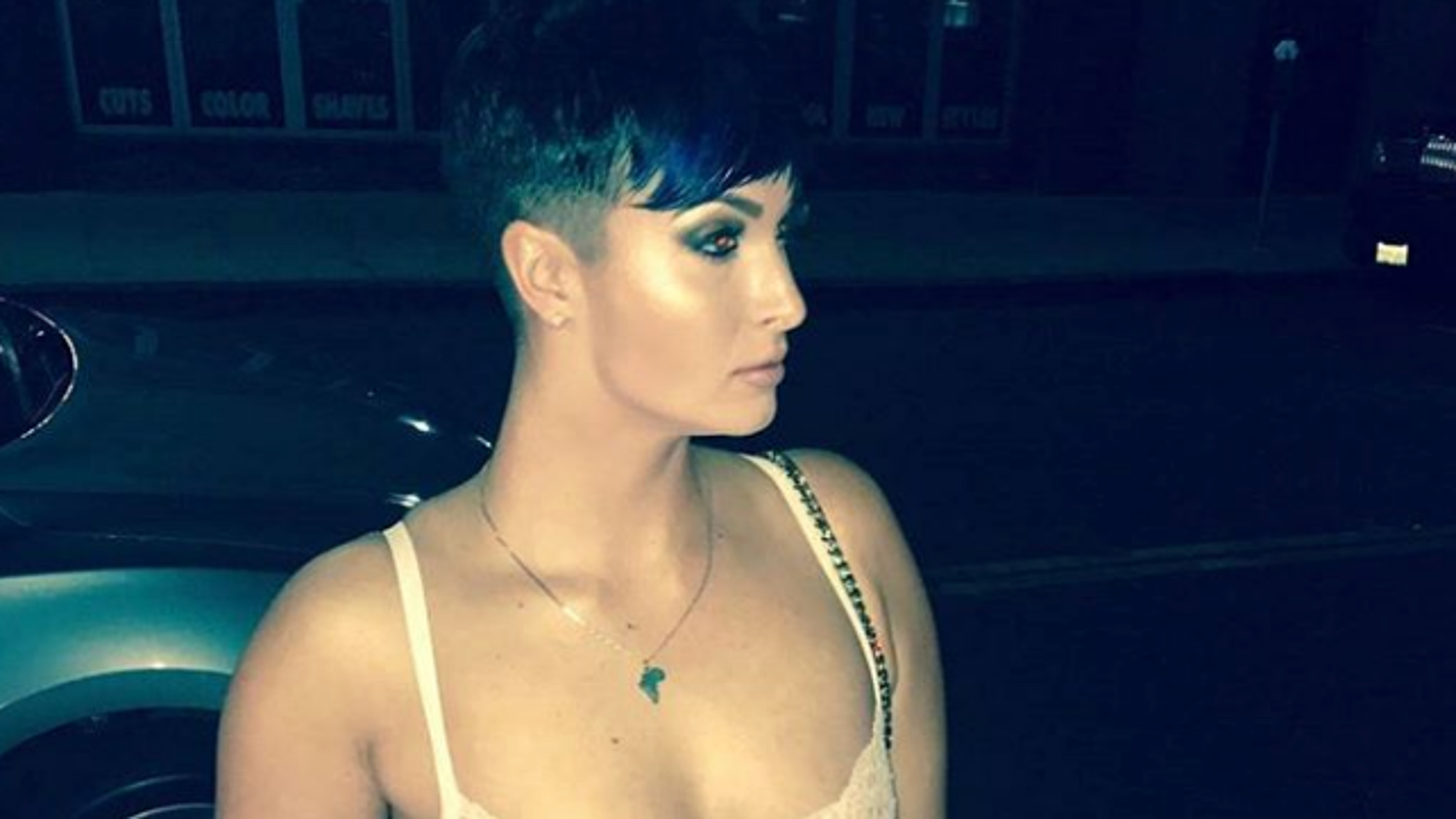Zahra Elise Hot Shots