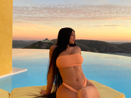 kylie-jenner-mexico-getaway-photos12