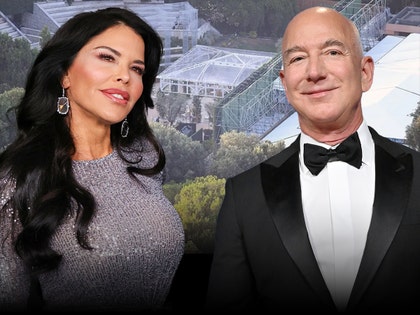 jeff bezos lauren sanchez getty bg 1