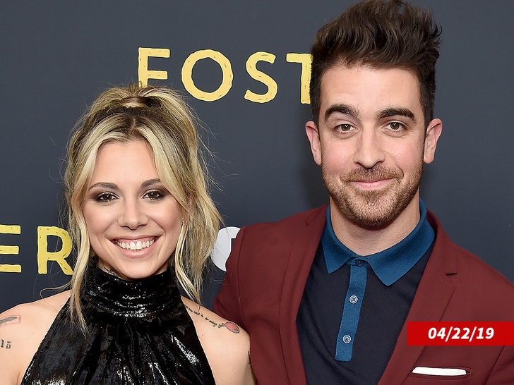 christina-perry-paul-costtabile-sub-getty-2