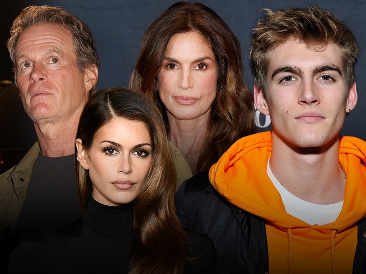 rande gerber presley gerber kaia gerber and cindy crawford getty 1