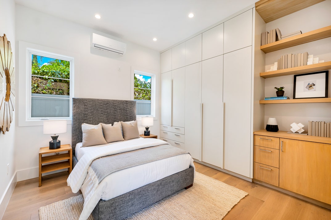 Allison Holker home 35