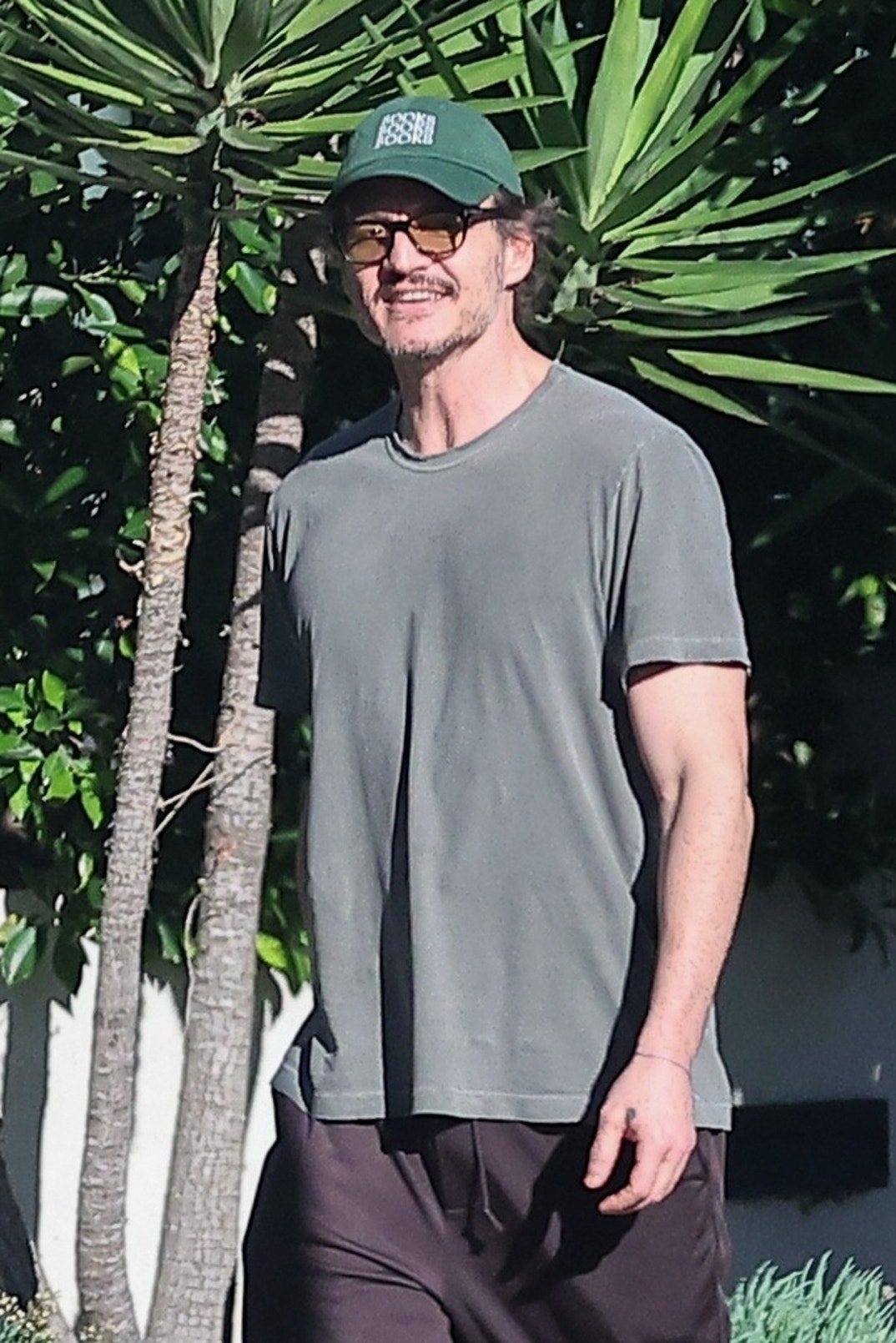 Pedro Pascal and Rafa Olarra Walk 0