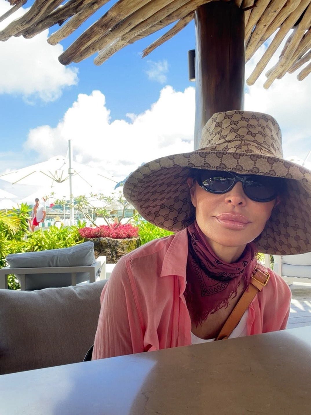 Lisa Rinna Vacay Thirst Traps 10