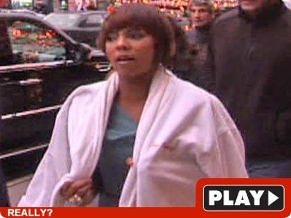 0213_ashanti_tmz_video-1