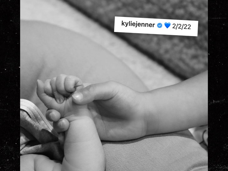 Kylie Jenner Announces Birth of Second Child with Travis Scott, It&#39;s a Boy