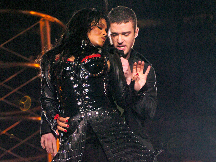 Justin Timberlake & Janet Jackson's Super Bowl XXXVIII Halftime Show