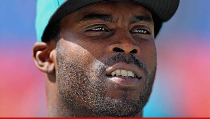 Michael Vick -- I Want to Stay In Philly But :: 1127-michael-vick-2