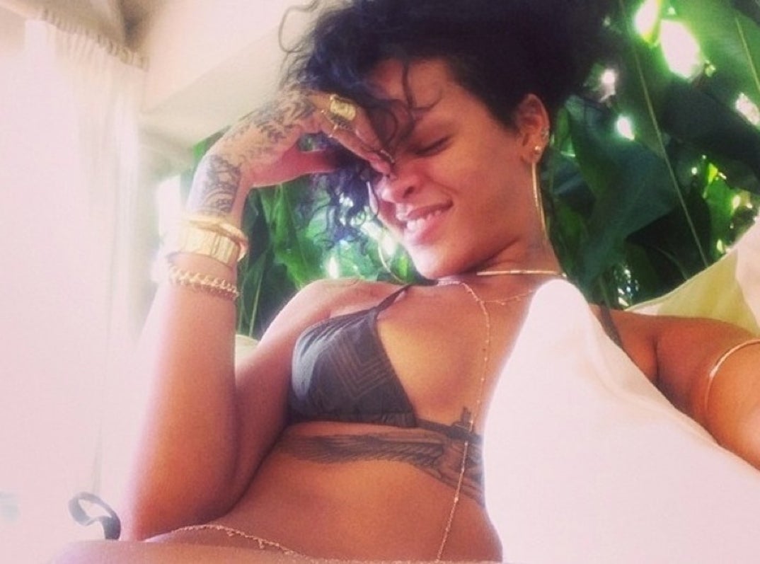 0909_rihanna_snapshots22