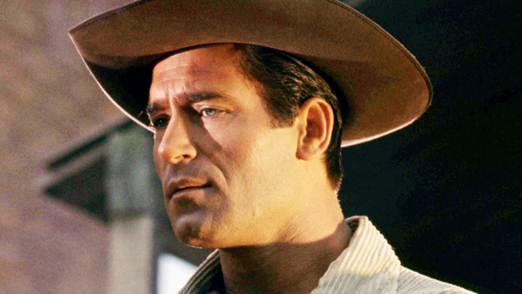 Clint Walker, Western Star Tall in the Saddle, Is Dead at 90 - The New York  Times