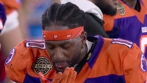 USFL Player Spits Out Pieces Of Tooth After Violent Hit On Field
