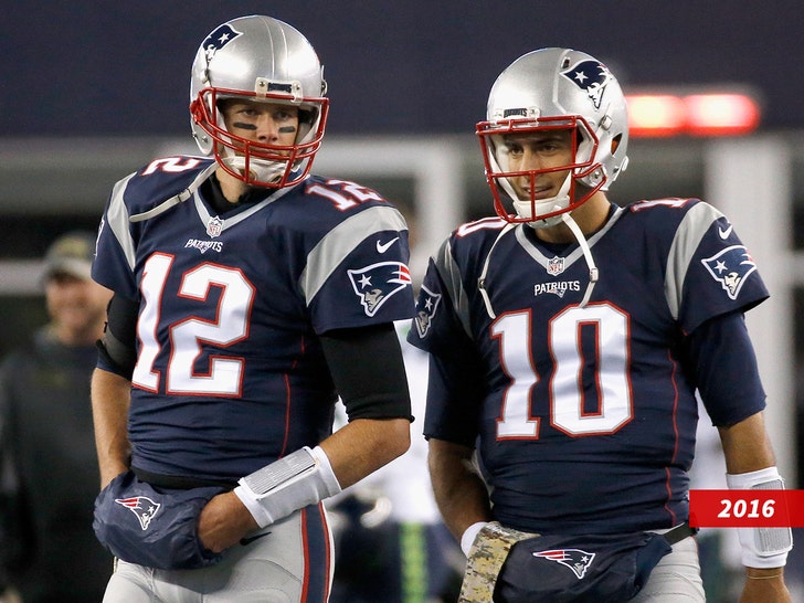 0304-Garoppolo and Tom Brady-getty-01