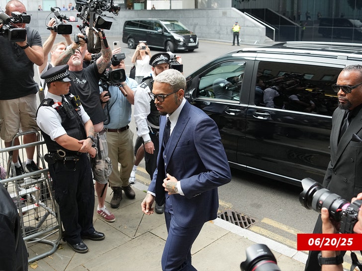 chris brown getty 3