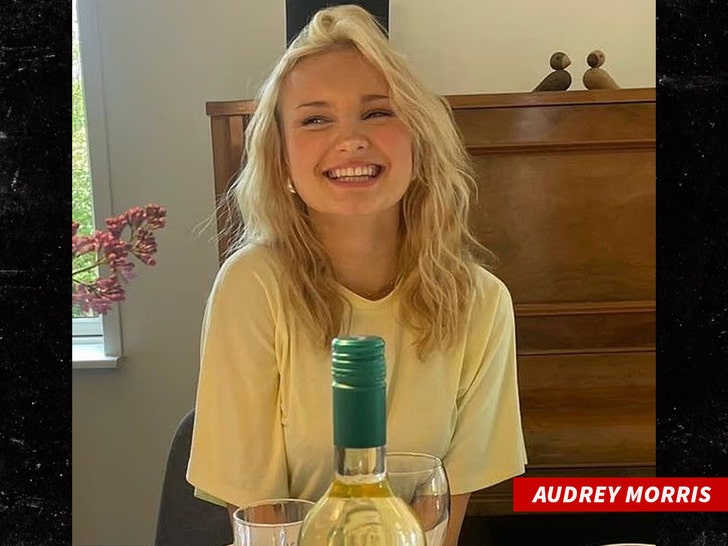 Audrey Morris sub facebook swipe