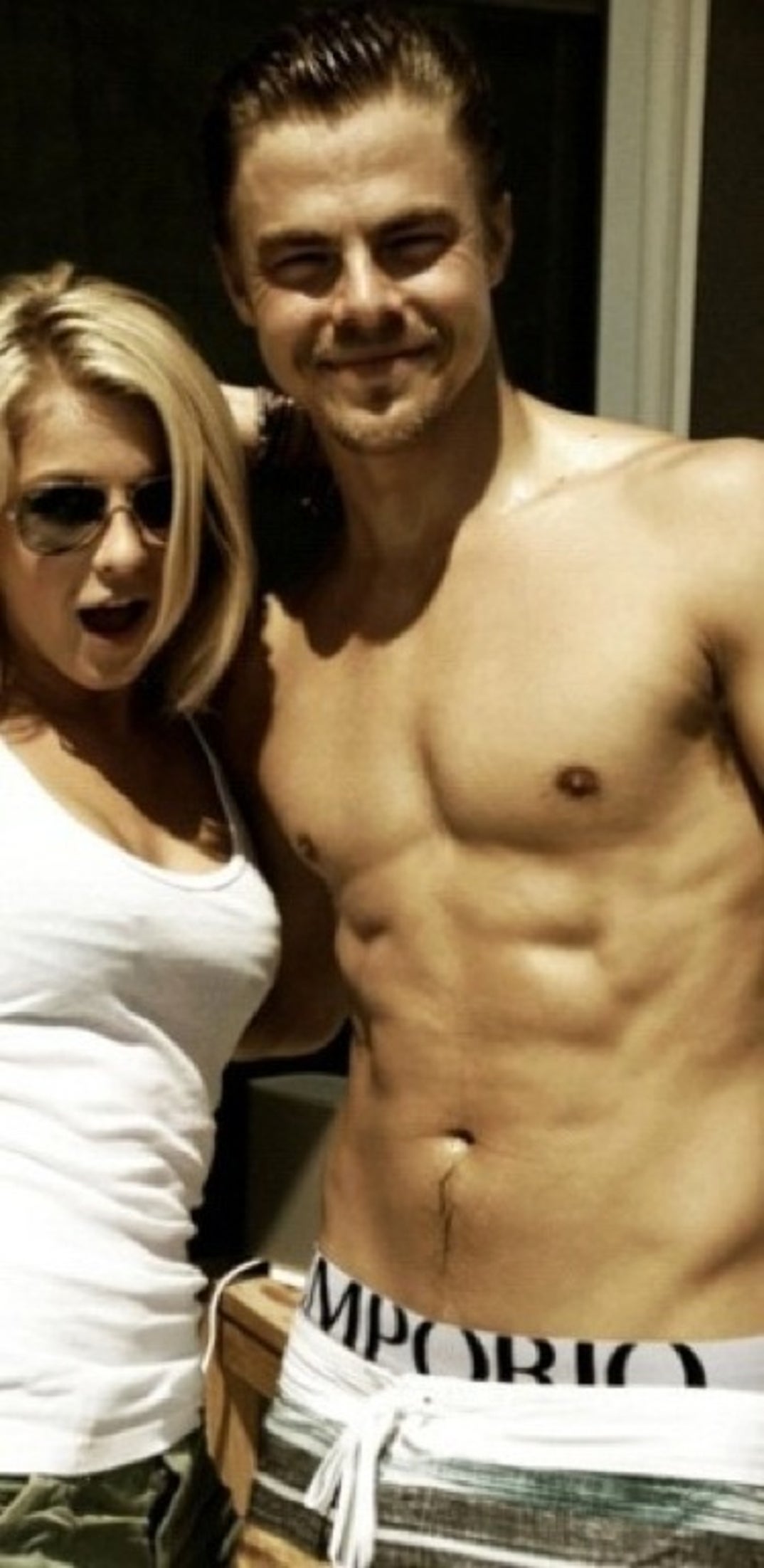1206_derek_hough_shirtless21