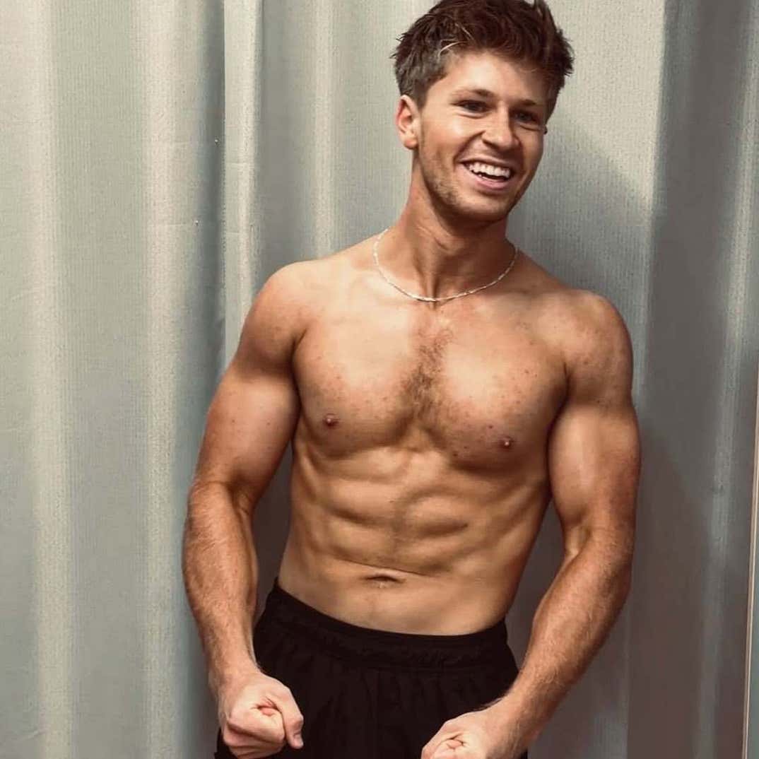 Robert Irwin Sexy Social Shots 14