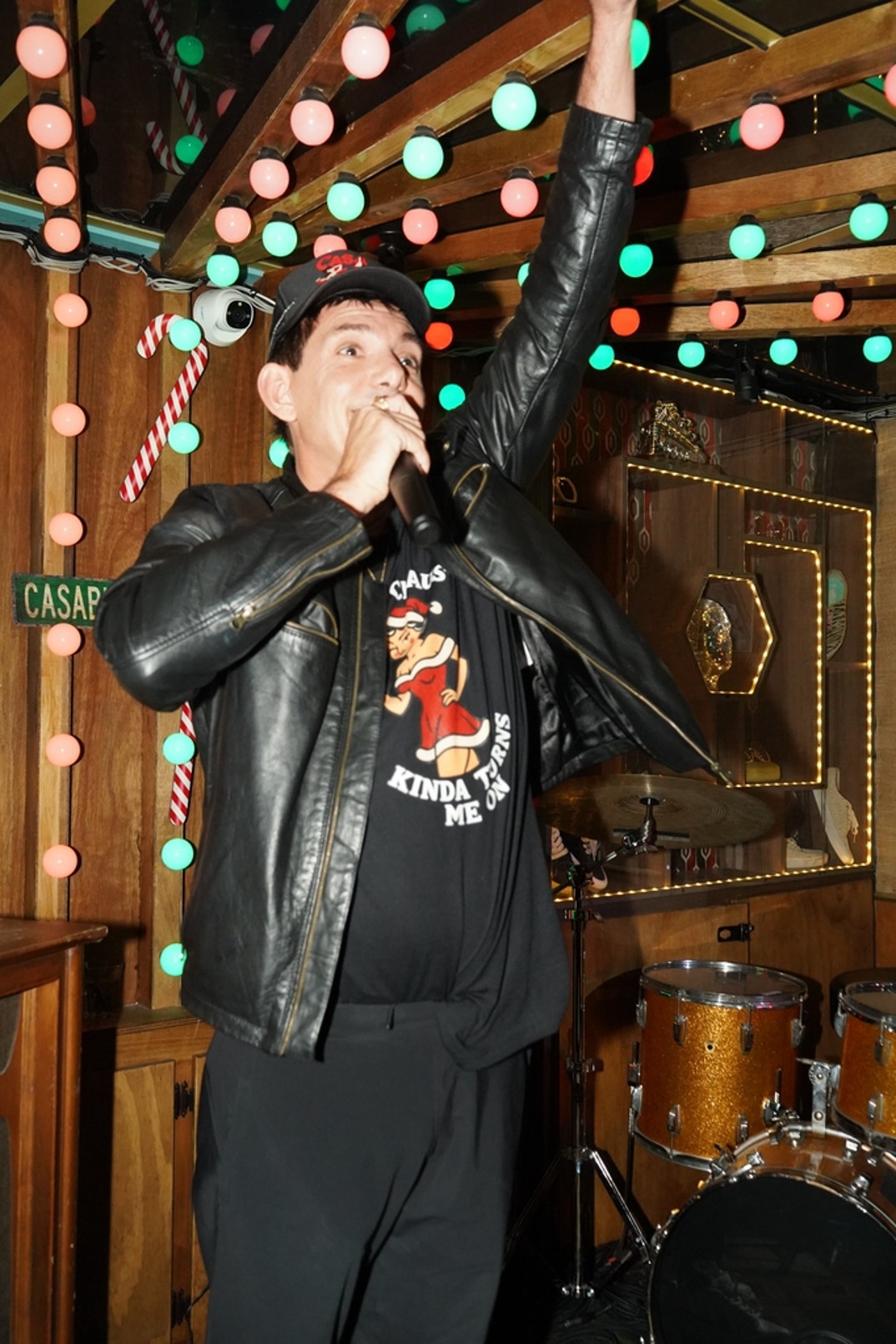 1225 Lukas Haas Christmas Song 4