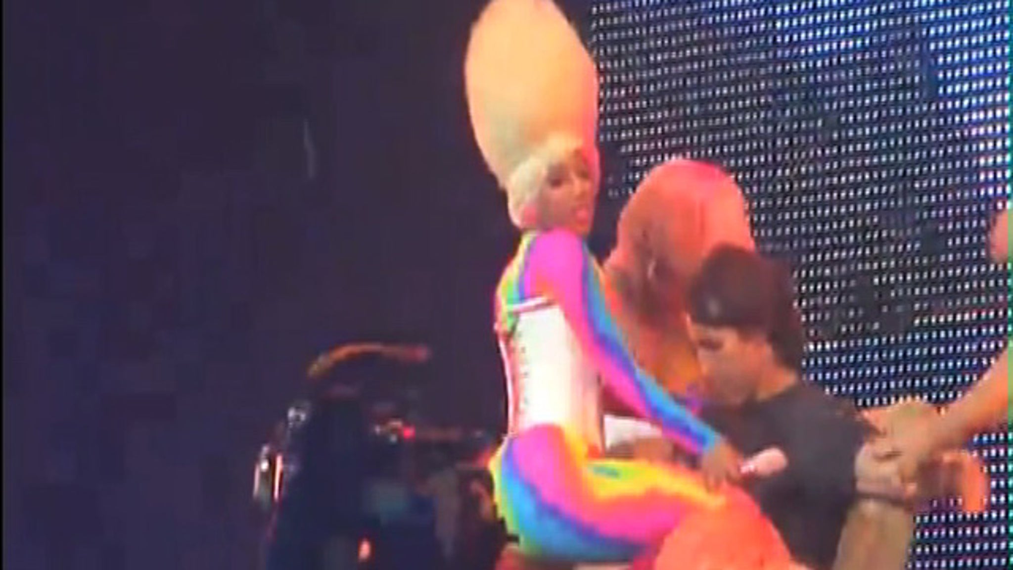 Grinding and lap dance