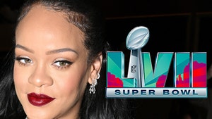Rihanna in Discussions with NFL for Super Bowl Halftime Show
