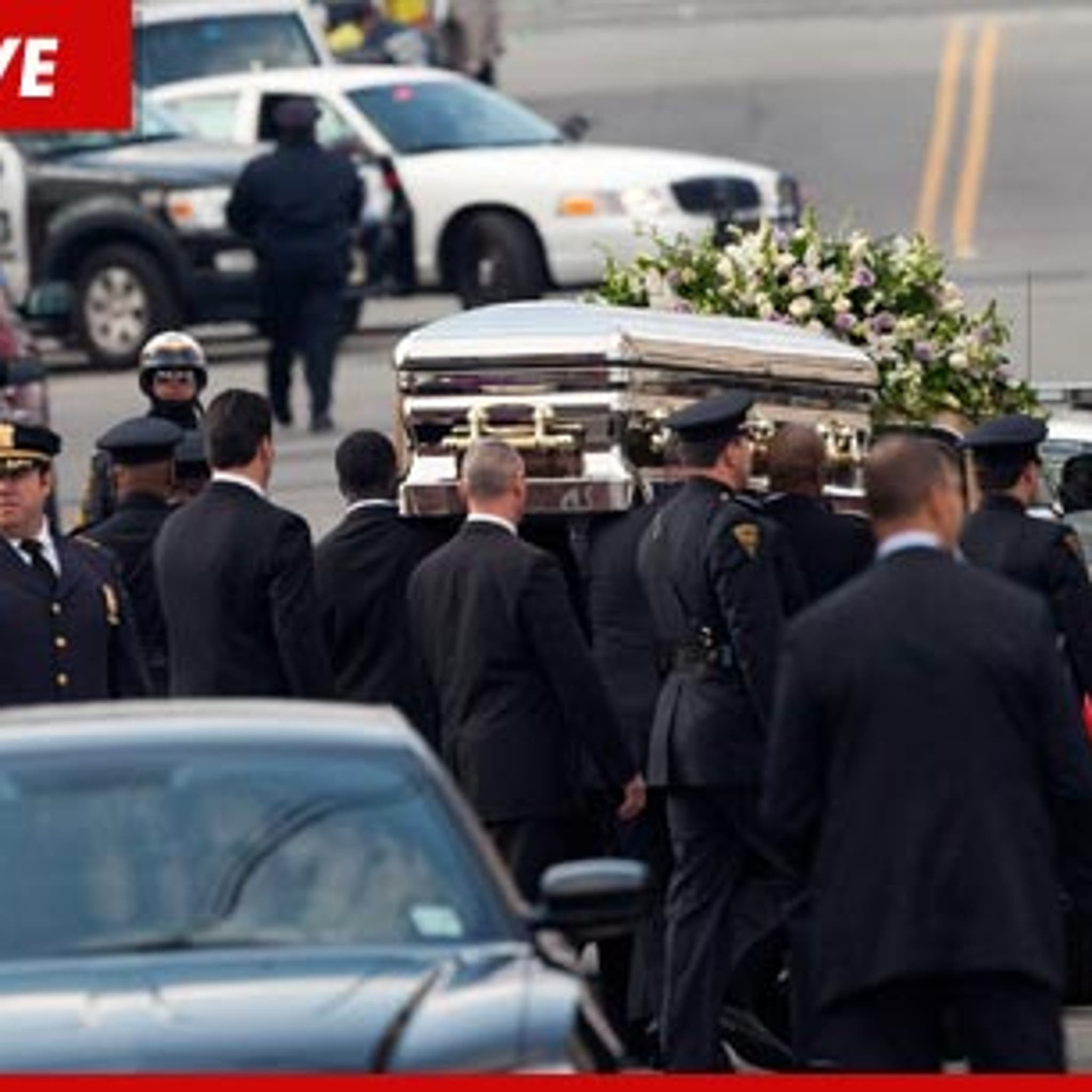 Whitney Houston Funeral Pictures In The Casket