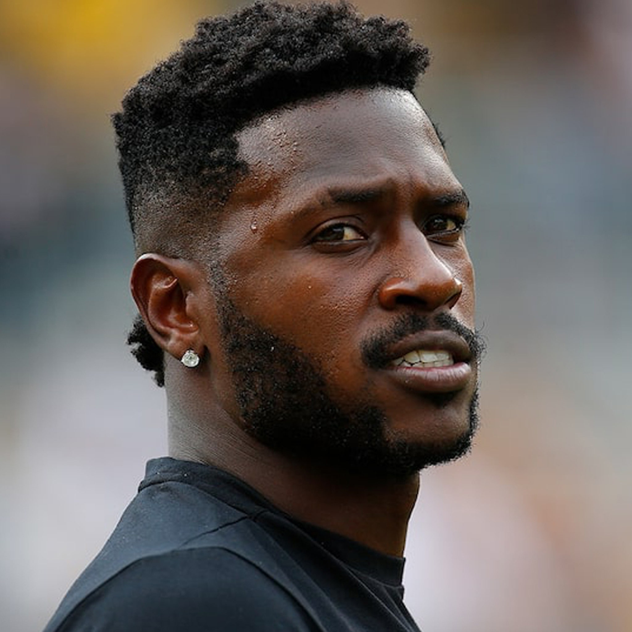 Antonio Brown Artist Accuser Claims AB Had Sex While She Painted In Same  Room