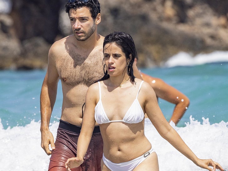 0723-Camila-Kabelo-BF-Henry-Junior-Chalhub-Ibiza-BEACH-SUB 1