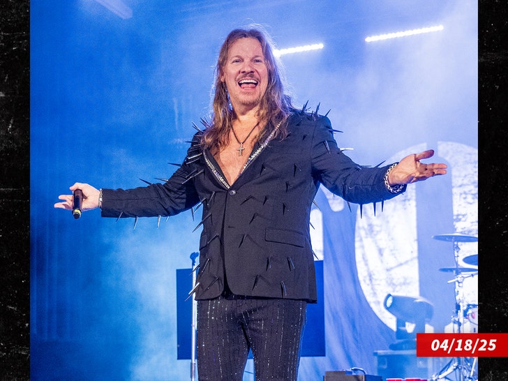 chris jericho sub getty swipe 1