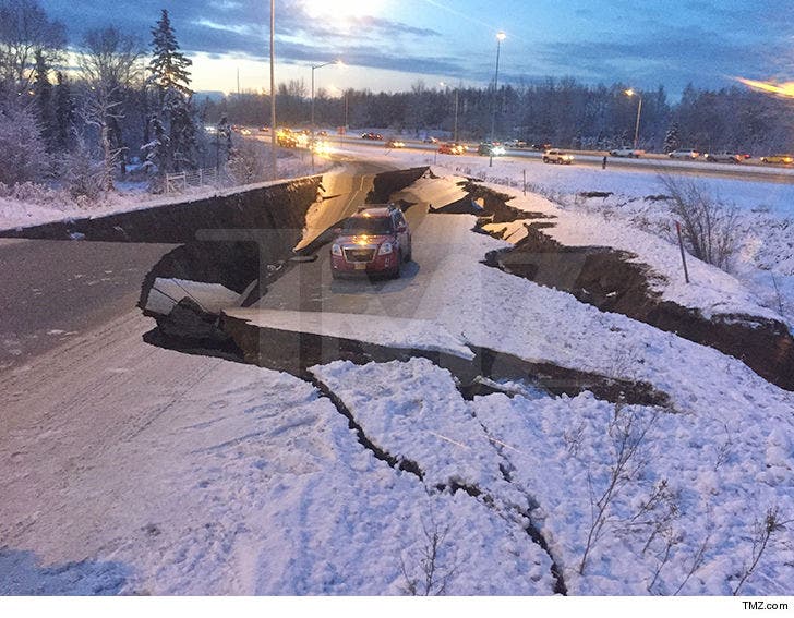 Huge 7.0 Earthquake in Alaska Destroys Roads, Triggers ...