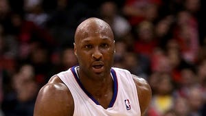 Lamar Odom -- L.A. Clippers Won't Re-Sign Him ... Crack Was the Last Straw