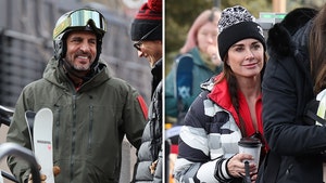 Kyle Richards & Mauricio Umansky Reunite in Aspen for Family Skiing