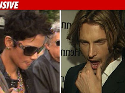 0118_halle_aubrey_EX