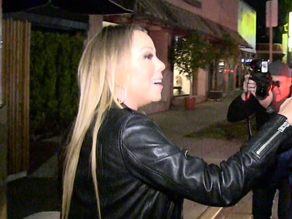 111216_mariah_carey_primary